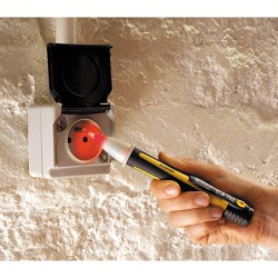 CHAUVIN_ARNOUX CA732 TESTEUR TENSION 195--265VAC SANS CONTACT TORCHE P01191745Z