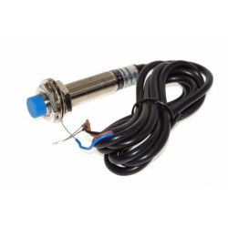 SSI3279 DETECTEUR PROXIMITE INDUCTIF NPN NO DC 6V-36V LJ12A3-4-Z/BX