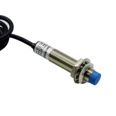 SSI3279-2 DETECTEUR PROXIMITE INDUCTIF PNP NO DC 6V-36V LJ12A3-4-Z/AY