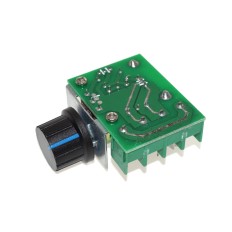 SSI3496-3 VARIATEUR 2000W 220V POUR MOTEUR AVEC UN POTENTIOMETRE