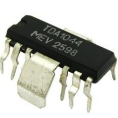 CIRCUIT INTEGRE ORIGINAL TDA1044
