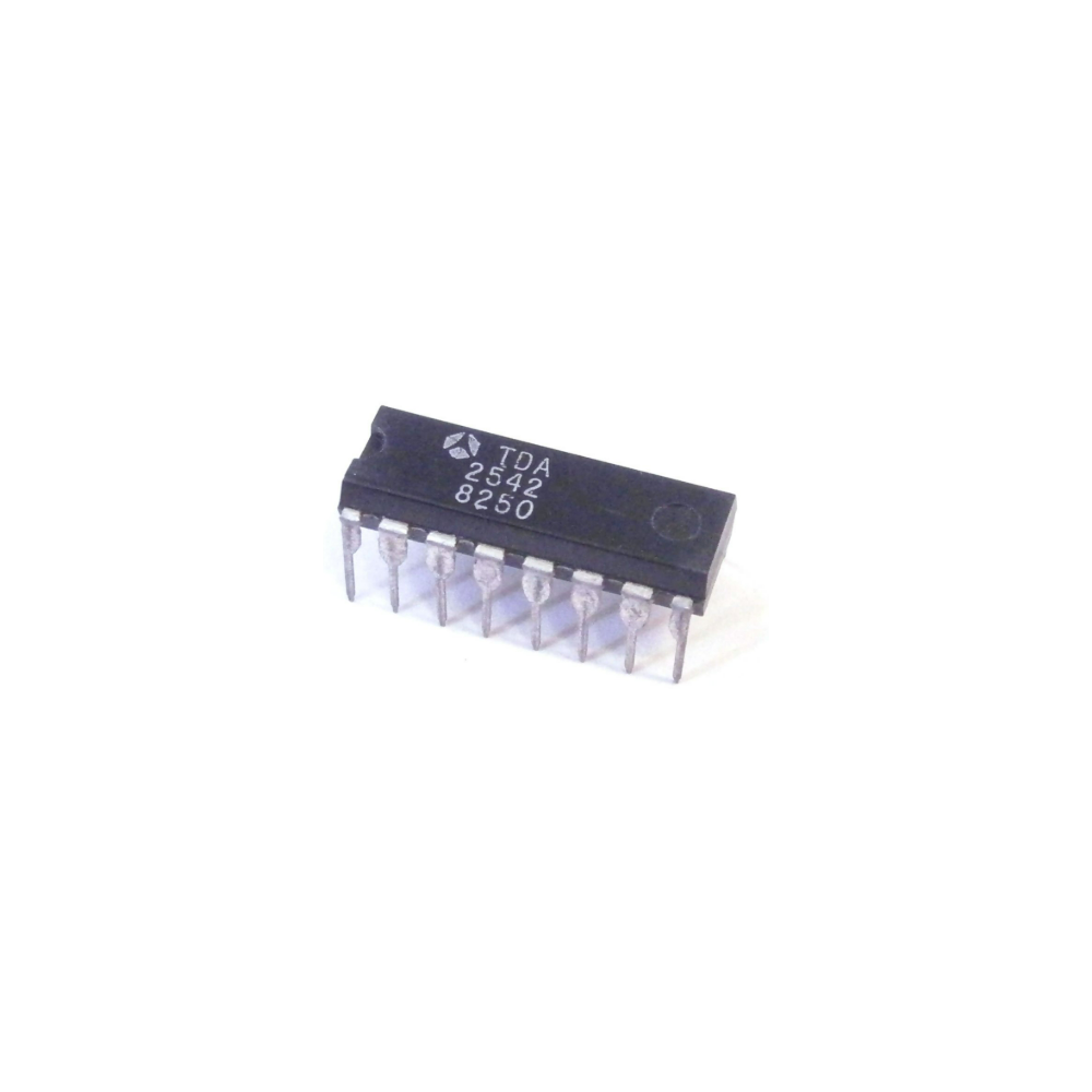 CIRCUIT INTEGRE ORIGINAL TDA2542